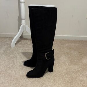 Impo  Black faux suede boots size 6